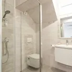 Ap-art-man By A&v For Two, New, Sea 200m, Free Parking Apartman