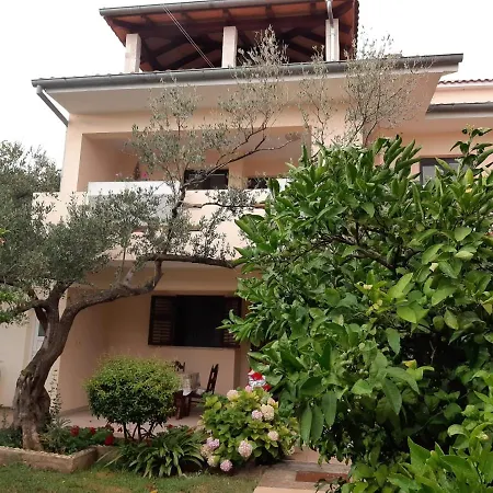 Ap-art-man By A&v For Two, New, Sea 200m, Free Parking Apartment Kozino